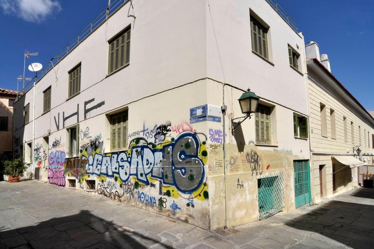 Historic Plaka Apartments アテネ エクステリア 写真