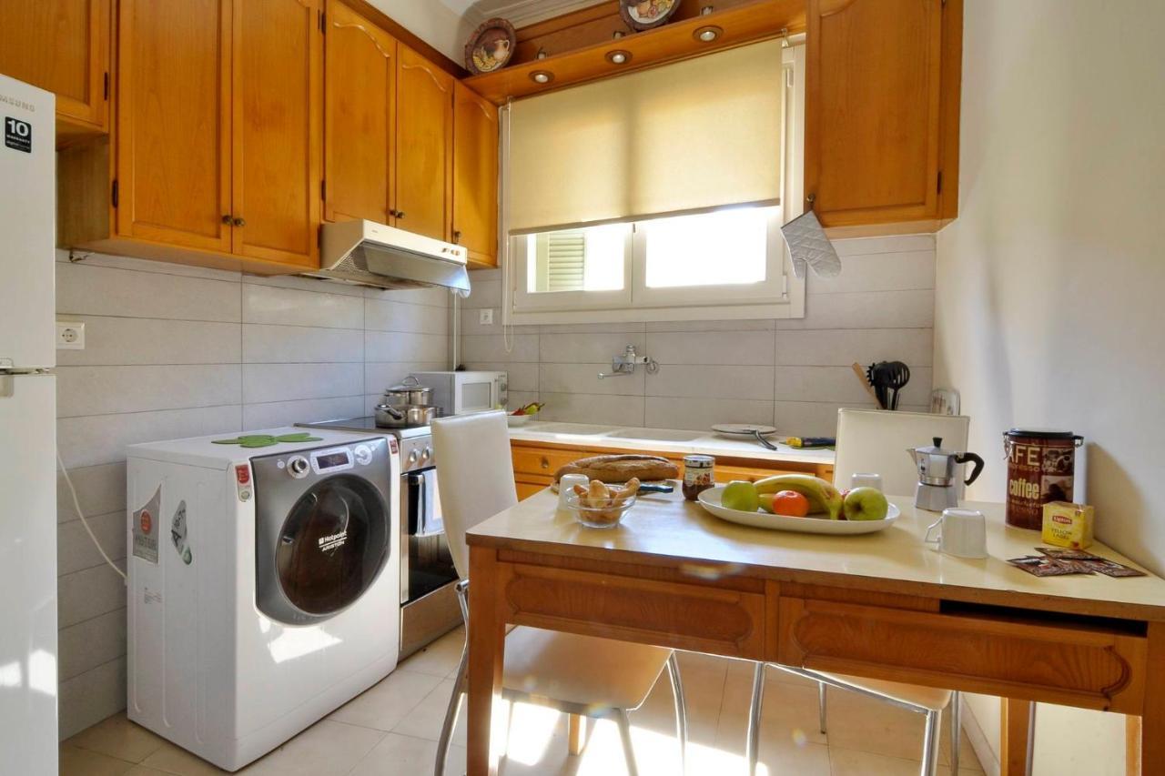 Historic Plaka Apartments アテネ エクステリア 写真