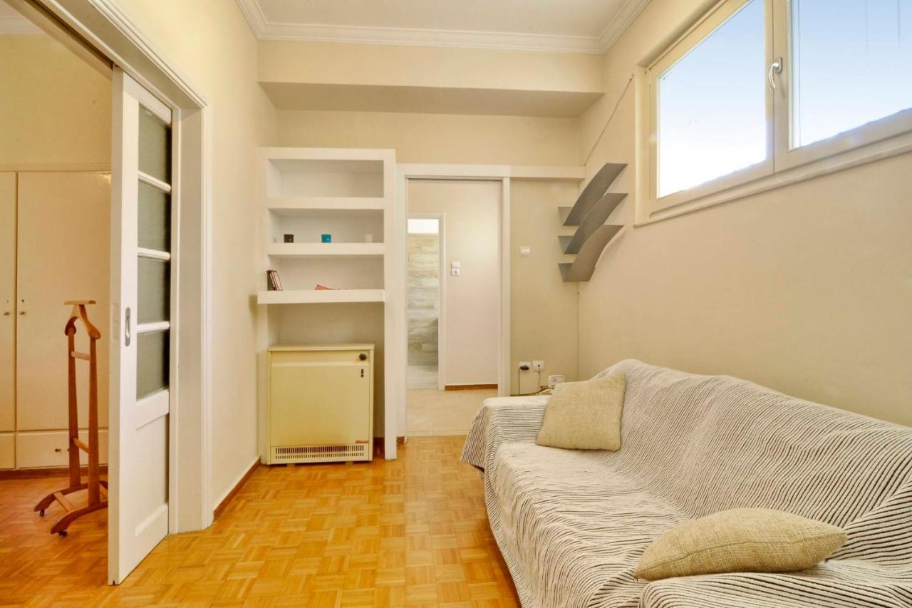 Historic Plaka Apartments アテネ エクステリア 写真