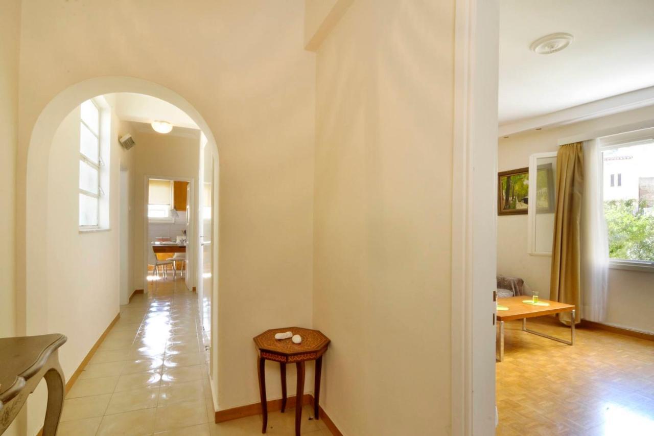Historic Plaka Apartments アテネ エクステリア 写真