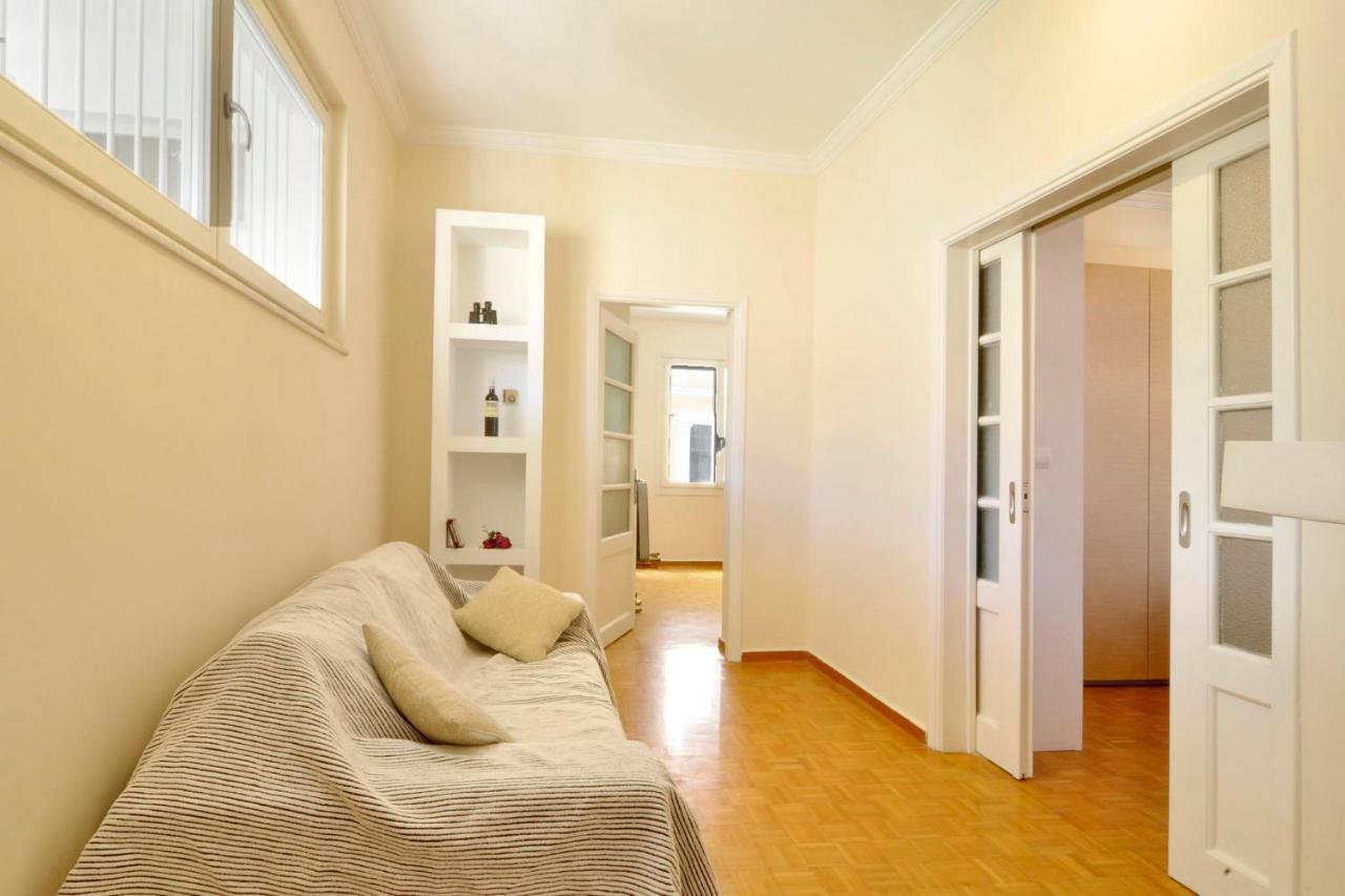 Historic Plaka Apartments アテネ エクステリア 写真